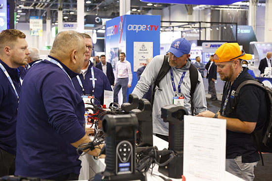 aapex floor